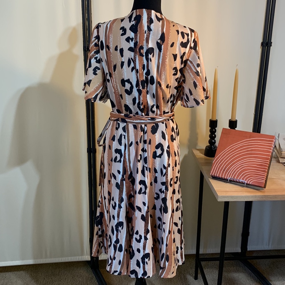 NWT Anthropologie Hutch Striped Leopard Midi Dress Women's Size Large - Picture 2 of 8